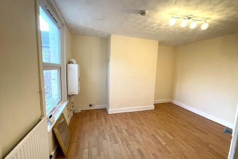 undefined, High Street, Gloucester GL1