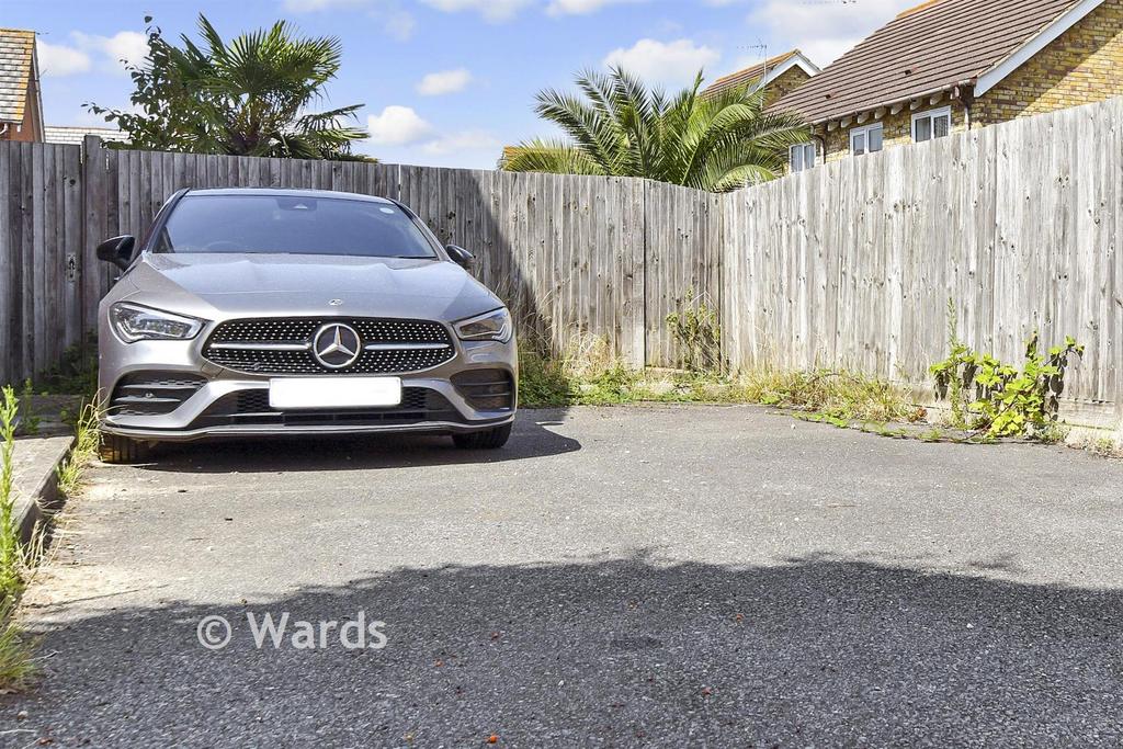 Driveway/Parking