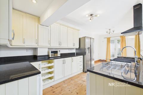 2 bedroom end of terrace house for sale, Providence Place, Epsom, Surrey. KT17