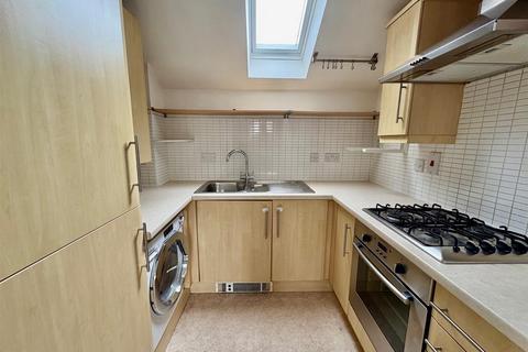 2 bedroom coach house for sale, Torold Drive, Hampton Centre
