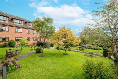 undefined, Albert Road, Buckhurst Hill