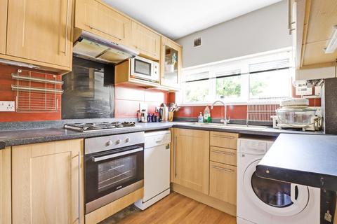 2 bedroom maisonette for sale, Haysleigh Gardens, Anerly, London