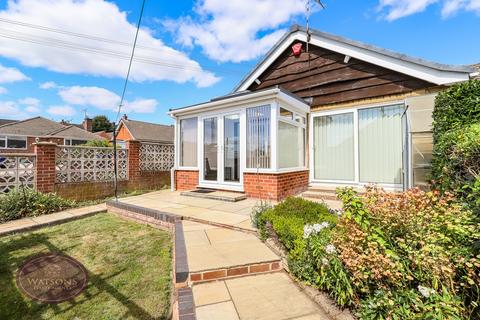 3 bedroom detached bungalow for sale, Lawrence Avenue, Eastwood, Nottingham, NG16