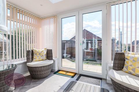 3 bedroom detached bungalow for sale, Lawrence Avenue, Eastwood, Nottingham, NG16