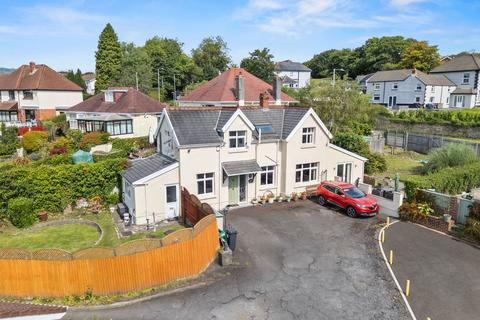 4 Chestnut Close, Neath, SA10 7AU