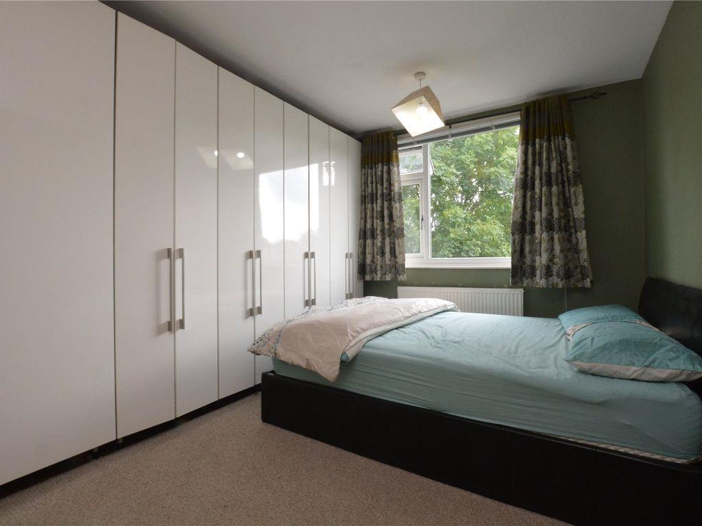 Bed Room1 - Copy.jpg