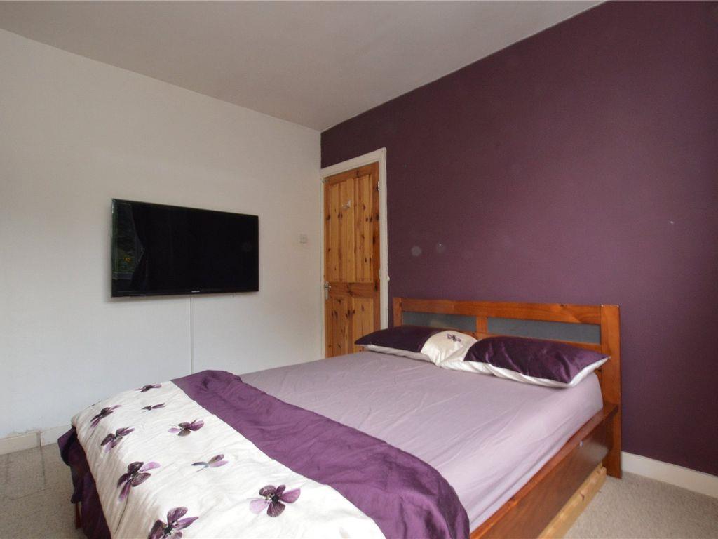 Bedroom2.jpg