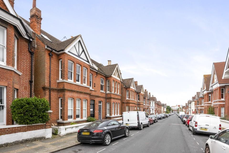 Granville Road 10 A EXT 003 (Custom).JPG