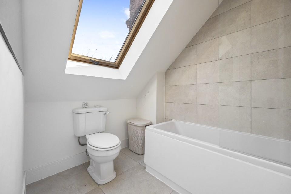 Granville Road 10 A Flat 2-004 (Custom).JPG