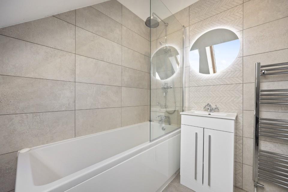Granville Road 10 A Flat 2-005 (Custom).JPG