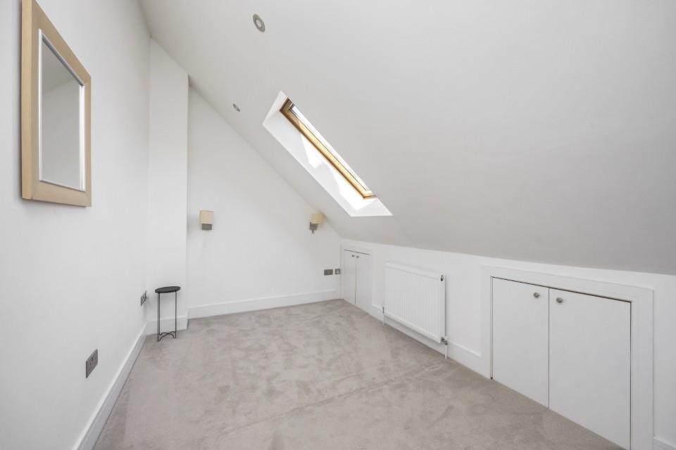 Granville Road 10 A Flat 2-003 (Custom).JPG