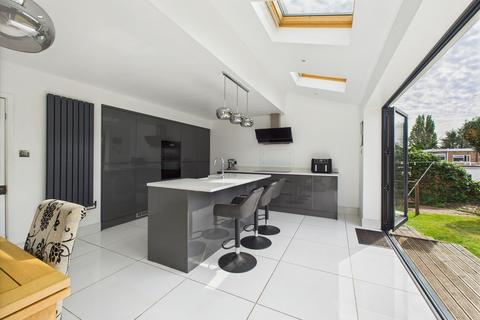 3 bedroom detached house for sale, Doveridge Road, Carlton, Nottingham