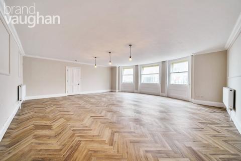 2 bedroom flat for sale, Adelaide Mansions, Hove, BN3