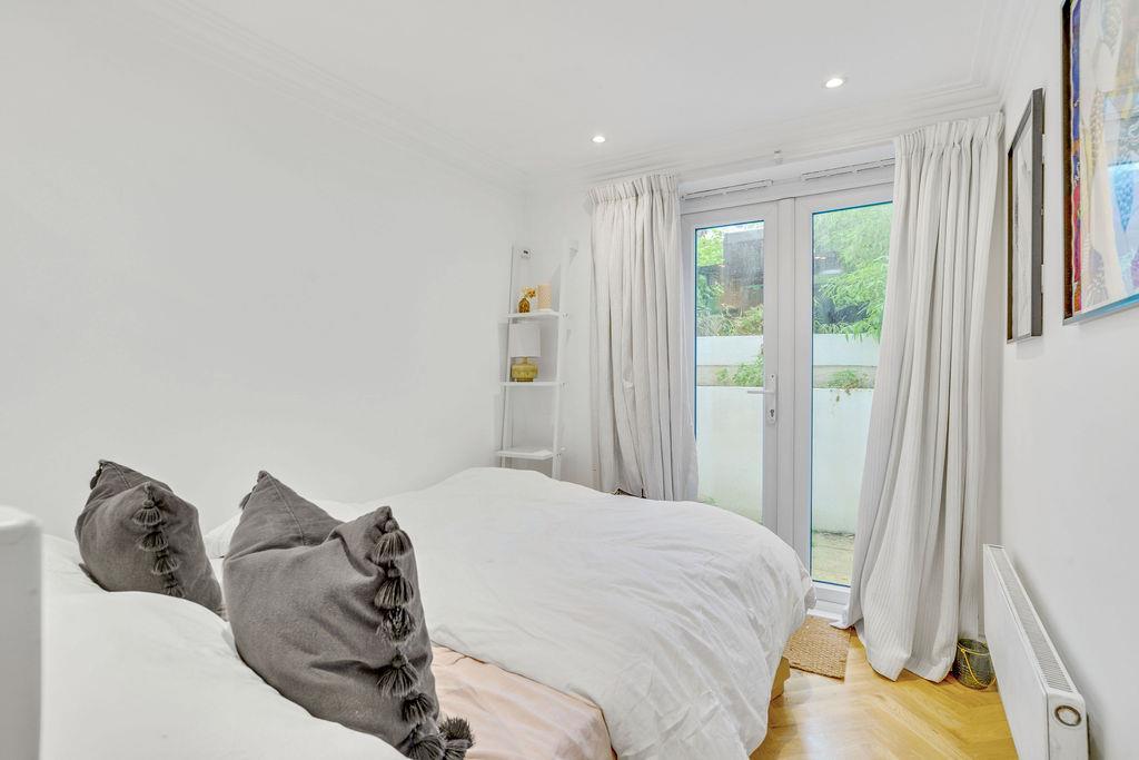 Cornwall Crescent1517,Flat1-12.jpg