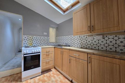 2 bedroom terraced house for sale, Meddon Street, Bideford