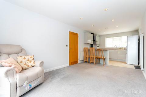 2 bedroom semi-detached bungalow for sale, Cannock Road, Burntwood, WS7