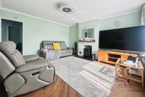 2 bedroom bungalow for sale, Field Way, Aldershot, Hampshire