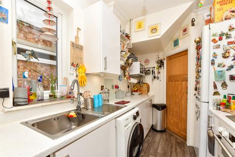 13 Leafield Road, Sutton, SM1 2NH