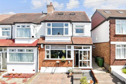 13 Leafield Road, Sutton, SM1 2NH
