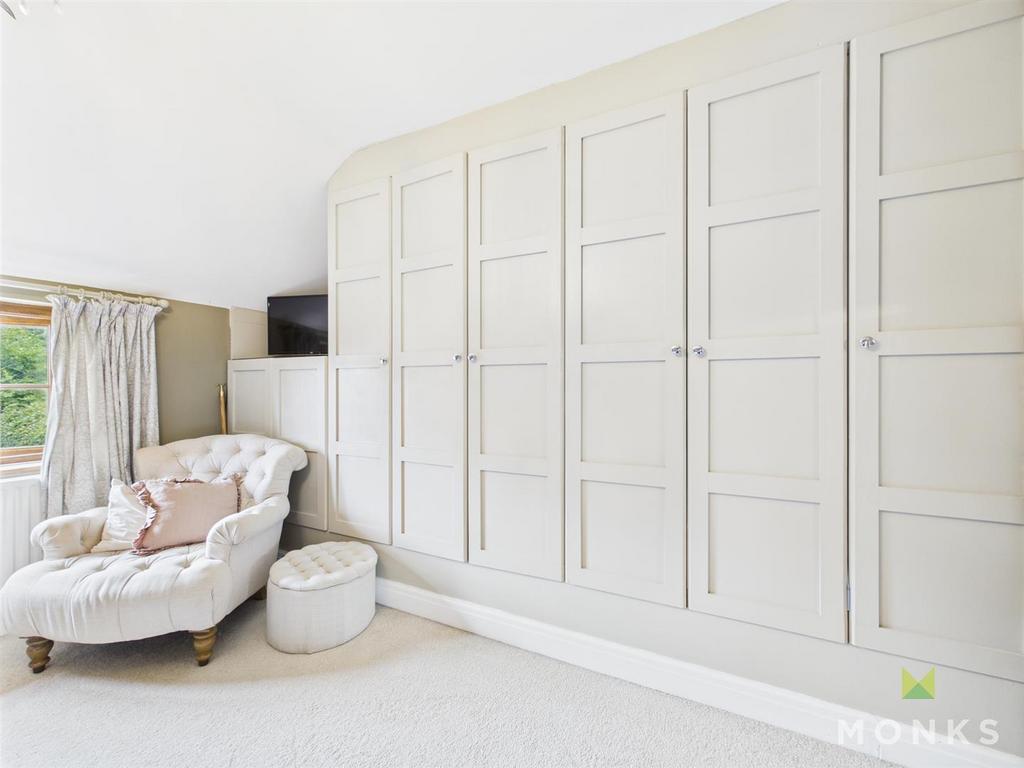 CAM01420 G0-PR0732-STILL011.jpg