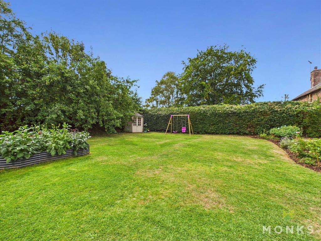 CAM01420 G0-PR0732-STILL040.jpg