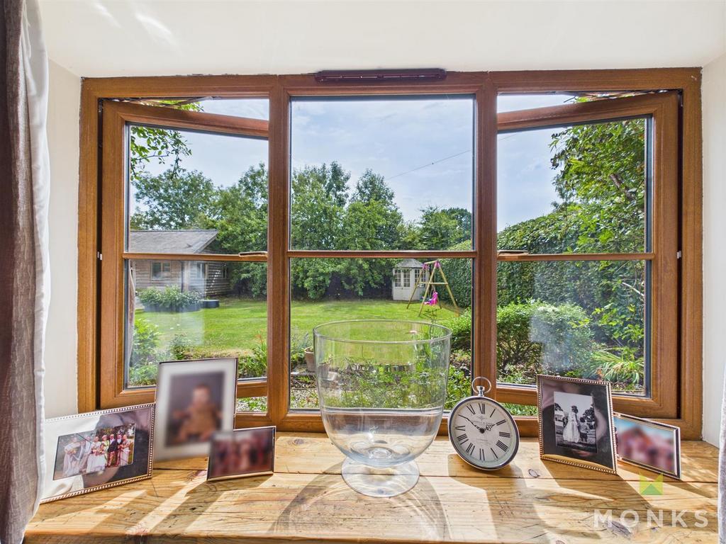 CAM01420 G0-PR0732-STILL038.jpg