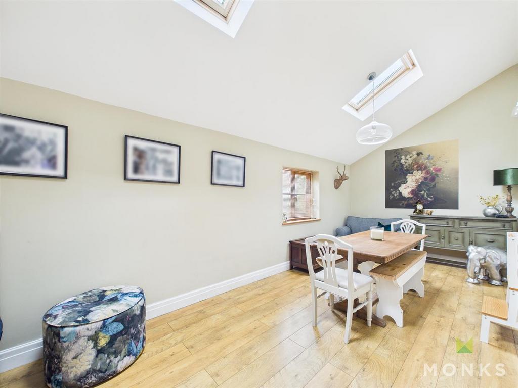 CAM01420 G0-PR0732-STILL029.jpg