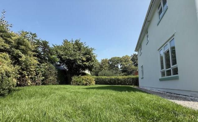 Kirkmead garden.png