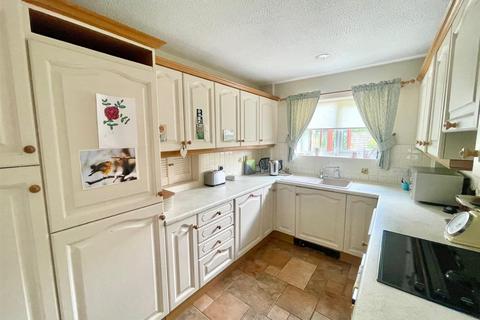 9 The Leys, Peterborough, PE3 6LE