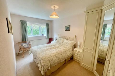9 The Leys, Peterborough, PE3 6LE