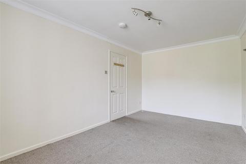 undefined, Lenton Manor, Lenton NG7