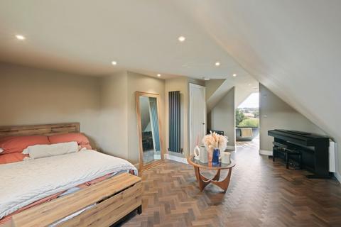 5 bedroom detached house for sale, Church View Close, Cofton Hackett, B45