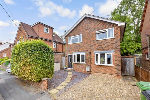 3 bedroom detached house for sale, Bentsbrook Road, Dorking RH5