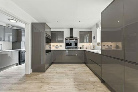 21 Balmoral Drive, Methley, Leeds, LS26 9LE