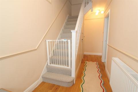 108 The Chase, Wallington, SM6 8JS
