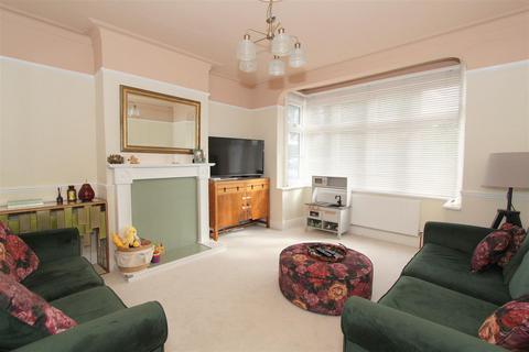 108 The Chase, Wallington, SM6 8JS