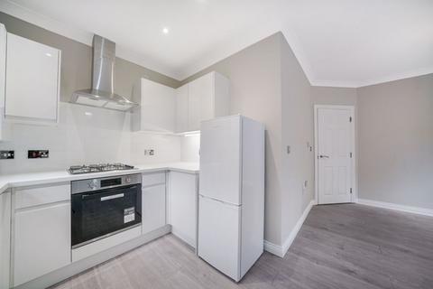 2 bedroom flat to rent, Glebe Court, Rainhill Way, Bow, E3