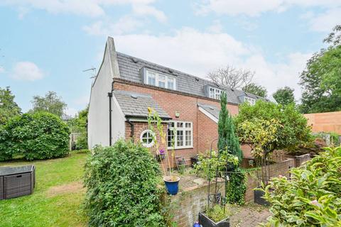 undefined, Langford Close, Acton, London, W3