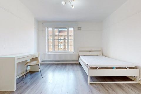 4 bedroom flat to rent, Hornby House,Clayton Street, LONDON, SE11