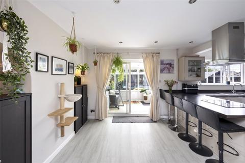34 Blacksmiths Crescent, Sompting, Lancing, BN15 0BX