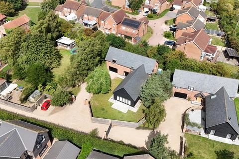 4 bedroom detached house for sale, Main Street, Long Riston, Hull