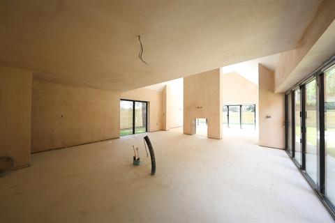 4 bedroom detached house for sale, Main Street, Long Riston, Hull