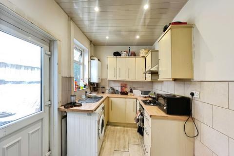 2 bedroom terraced house for sale, Bolton Road, Leicester