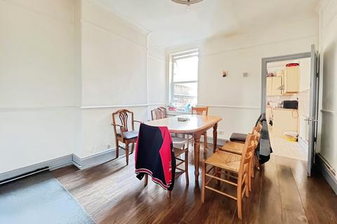 2 bedroom terraced house for sale, Bolton Road, Leicester