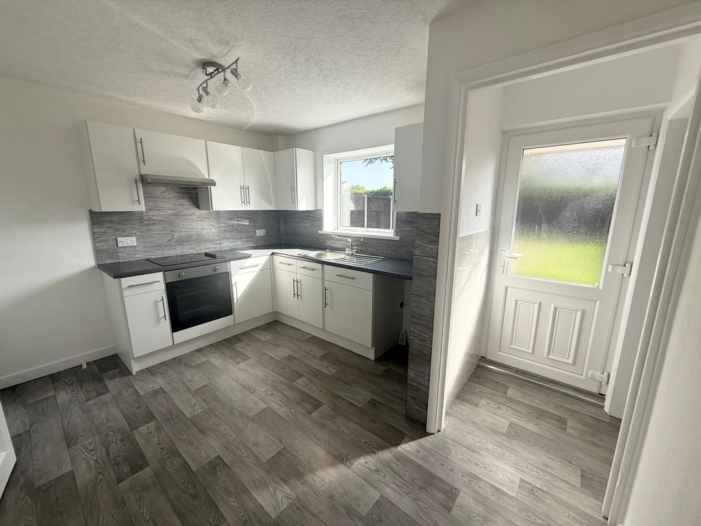 Kitchen 5