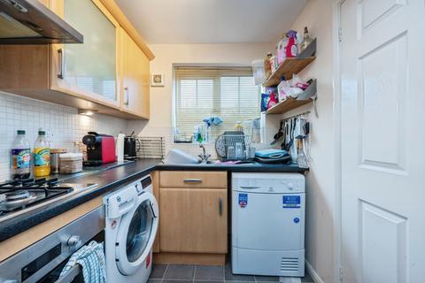 2 bedroom terraced house for sale, Shorts Avenue, Bedford MK42