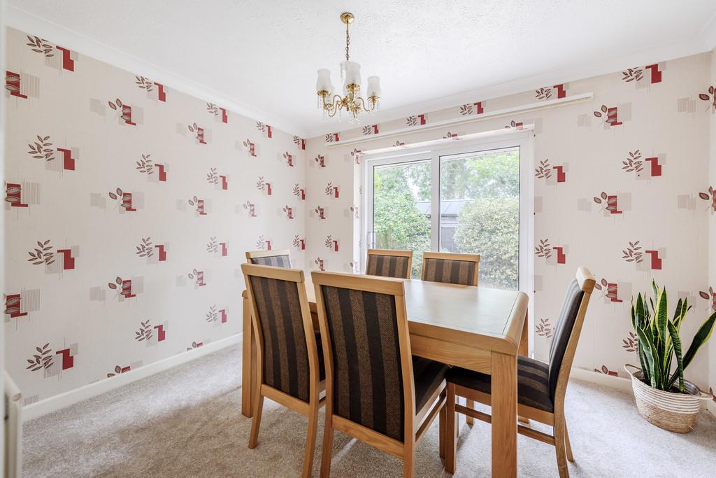Bedroom 3/Dining Room