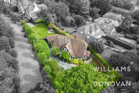 undefined, Hall Road, Rochford
