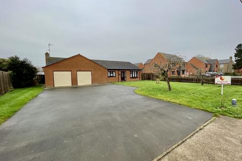 2 bedroom detached bungalow for sale, Hall Lane, Moulton Seas End