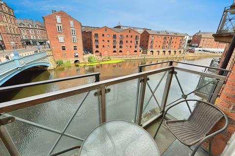 No.1 Dock Street